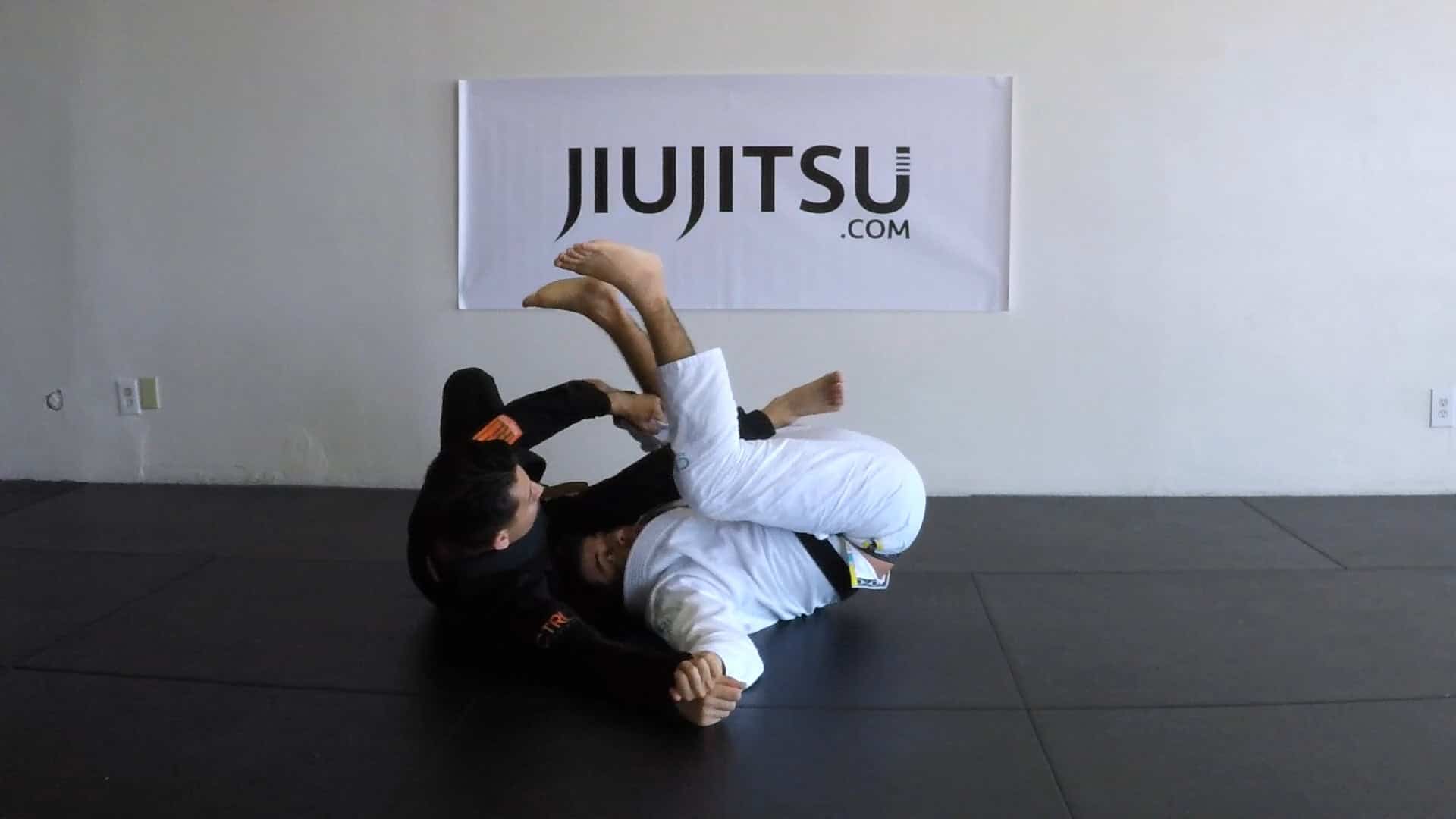 Inverted Half Guard Sweep<br />