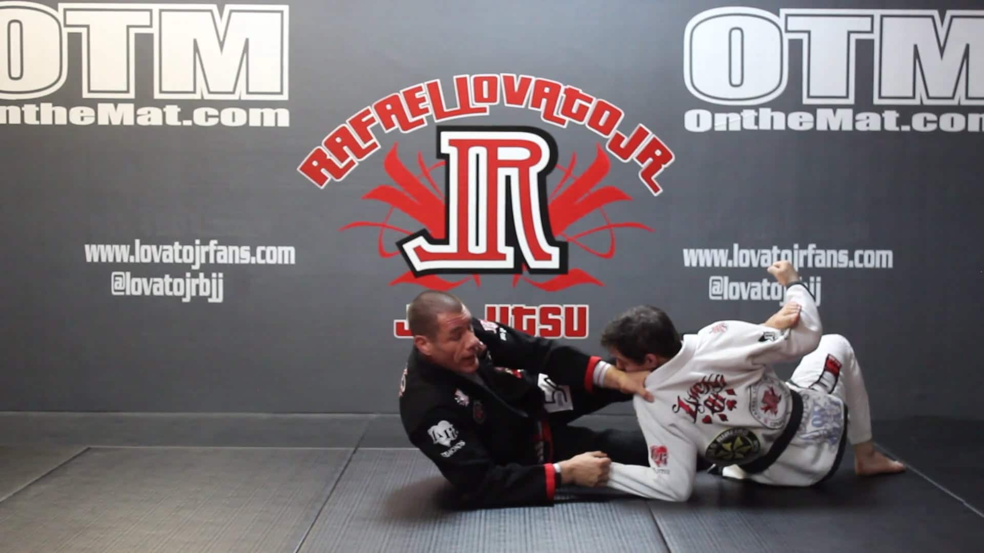 Scissor Sweep