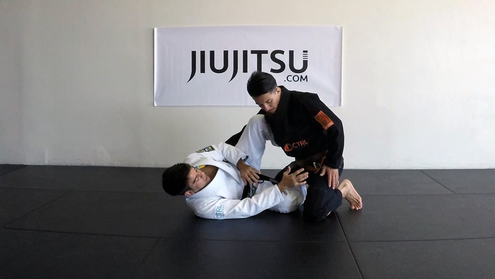 HALF GUARD CONCEPTS & HOW TO BEHAVE